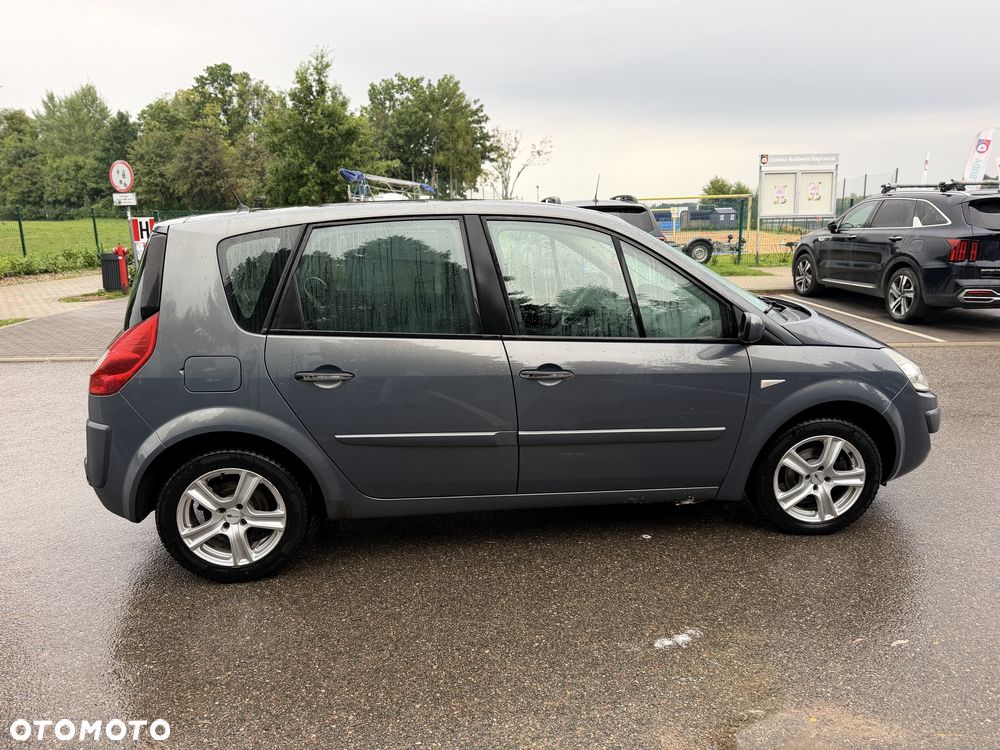 Renault Scenic - 5