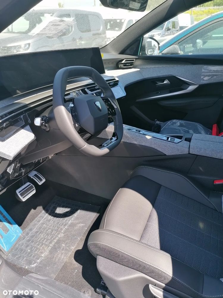 Peugeot 3008 1.2 PureTech mHEV GT E-DCS6 - 5