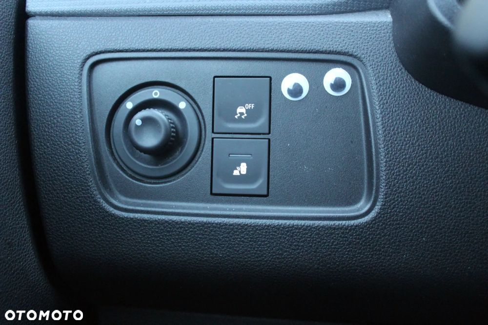 Renault EXPRESS - 30