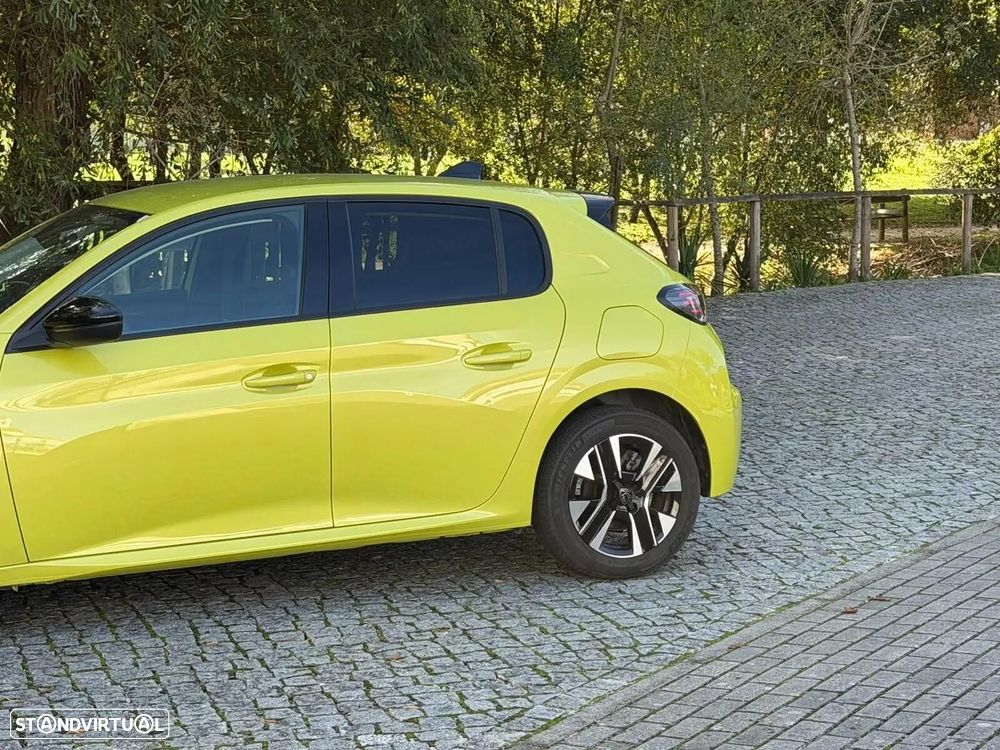 Peugeot 208 1.2 PureTech Allure - 3