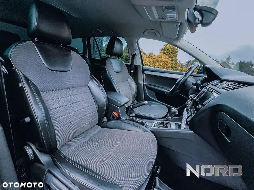 Skoda Octavia 1.8 TSI (Green tec) 4x4 DSG Style - 17