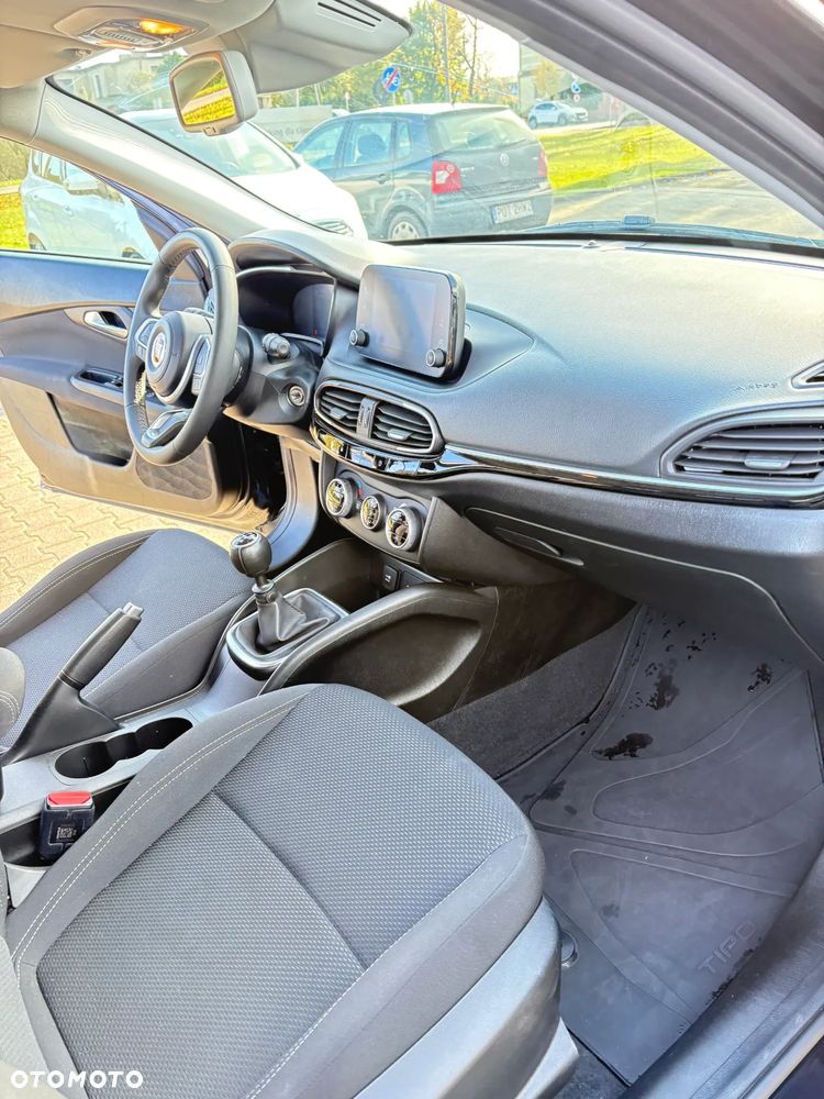 Fiat Tipo 1.6 MultiJet - 12