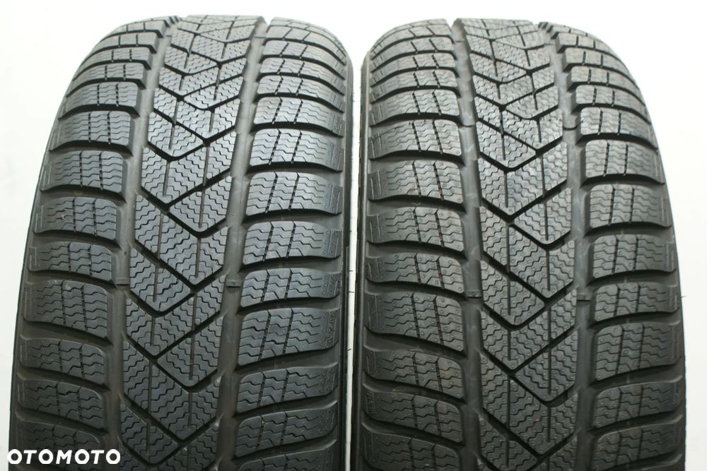 zimowe 205/50R17 PIRELLI WINTER SOTTOZERO 3 , 7,3mm - 1