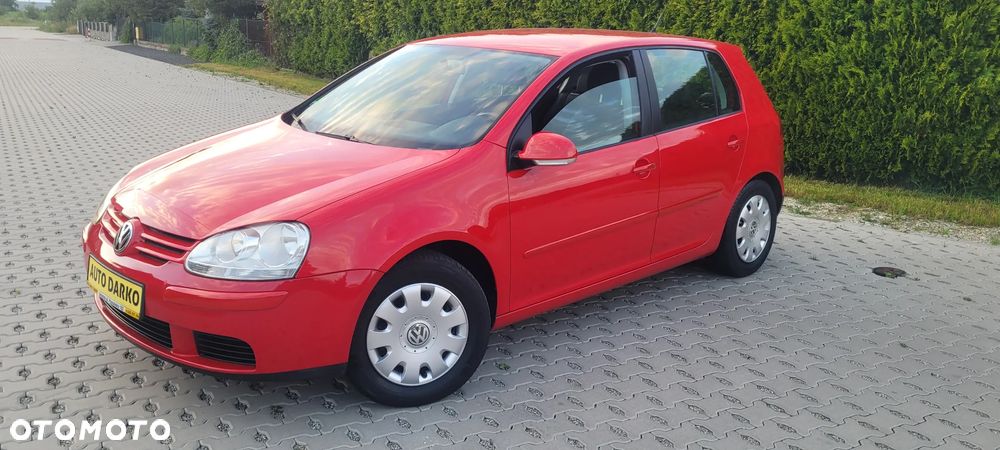 Volkswagen Golf - 5