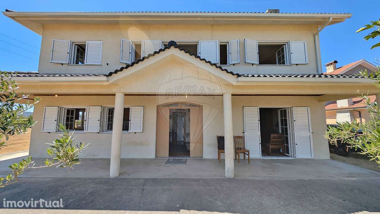 Moradia T4 para venda - Grande imagem: 3/38