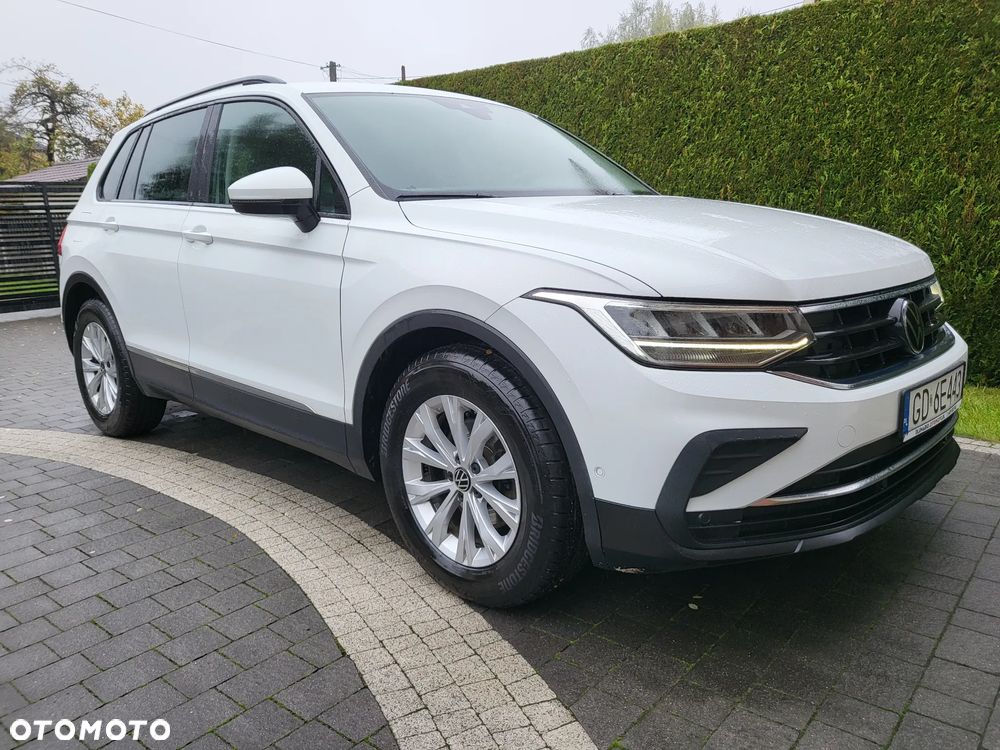 Volkswagen Tiguan 2.0 TDI SCR Life DSG - 2