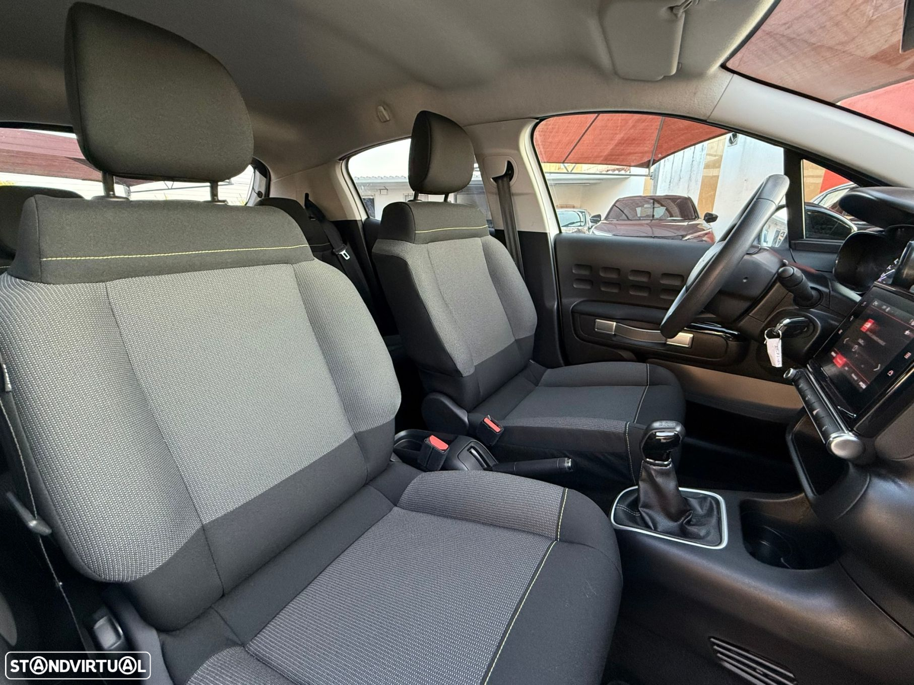 Citroën C3 1.2 PureTech C-Series - 8