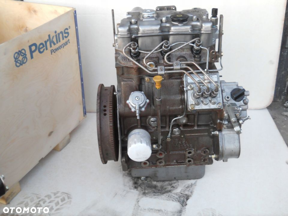 SILNIK PERKINS CATERPILLAR VOLVO 3. 4. 6 - 5