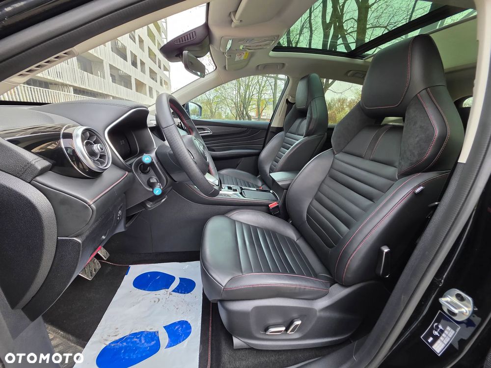 MG HS 1.5 T-GDI Exclusive DCT - 5