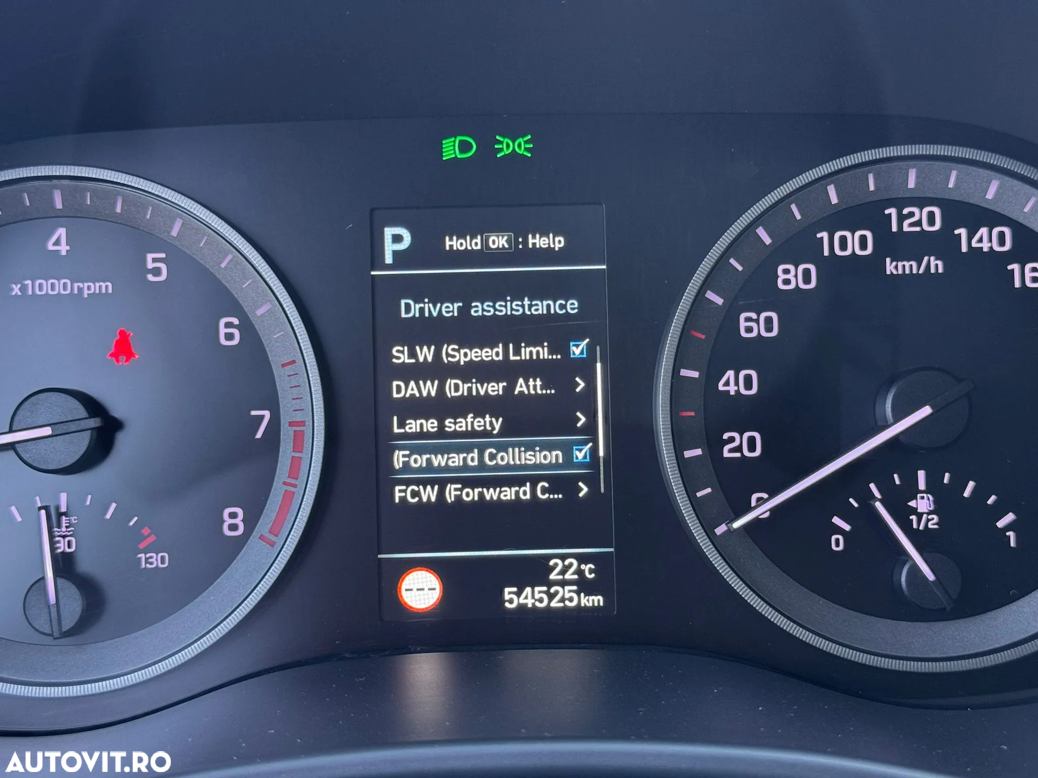 Hyundai Tucson 1.6 T-GDi 4WD 7DCT Luxury - 25