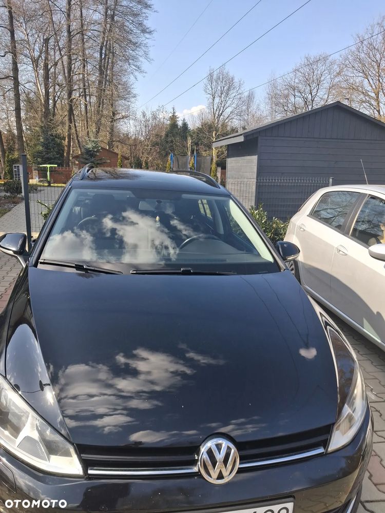 Volkswagen Golf - 2