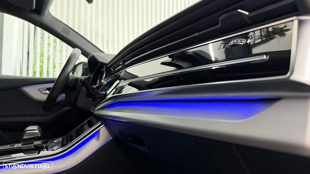 Audi Q8 50 TDI quattro Tiptronic - 42