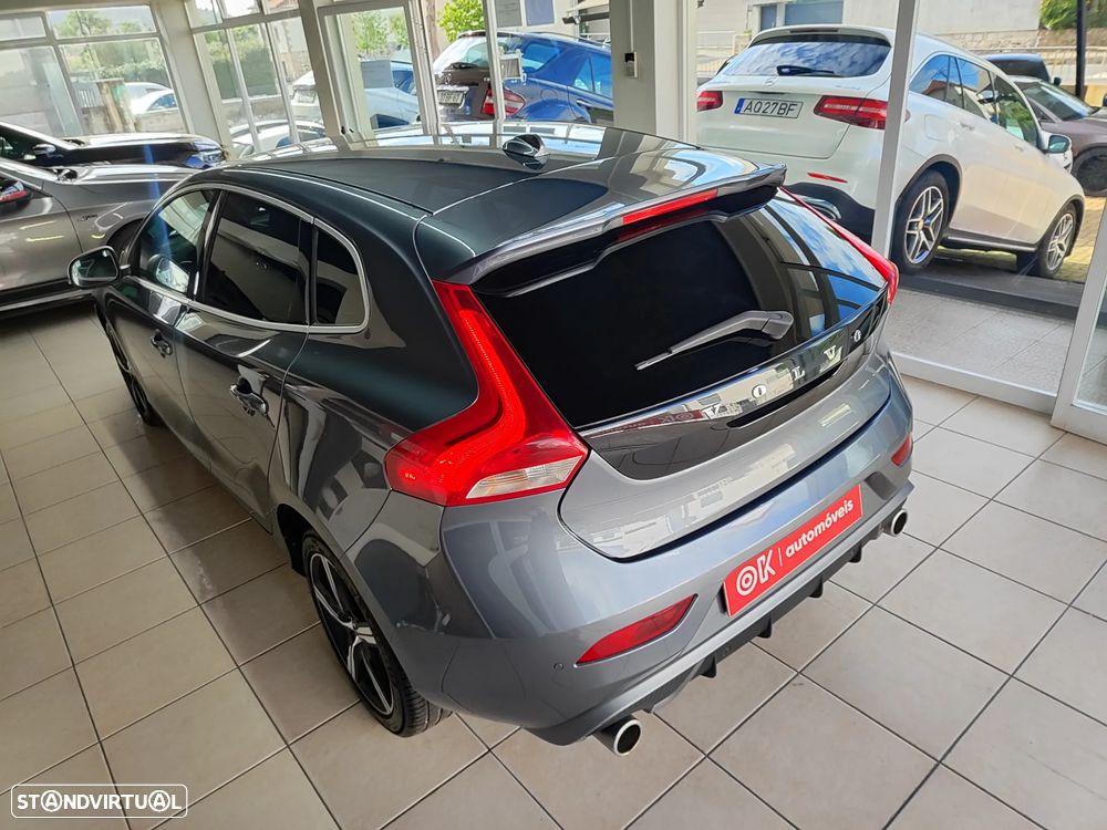 Volvo V40 2.0 D3 R-Design - 11