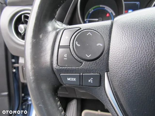 Toyota Auris Hybrid 135 Premium - 24