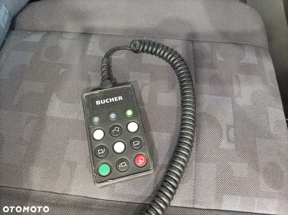 Mercedes-Benz Atego 1524 Zamiatarka Bucher Euro 5 EUnited PM10 Szczotki L/R 2 Silniki - 20