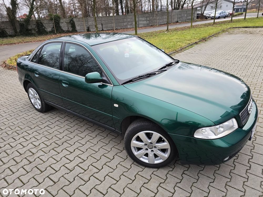 Audi A4 Limousine - 37