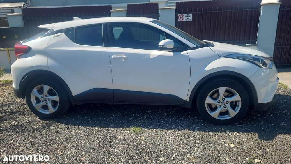 Toyota C-HR - 3