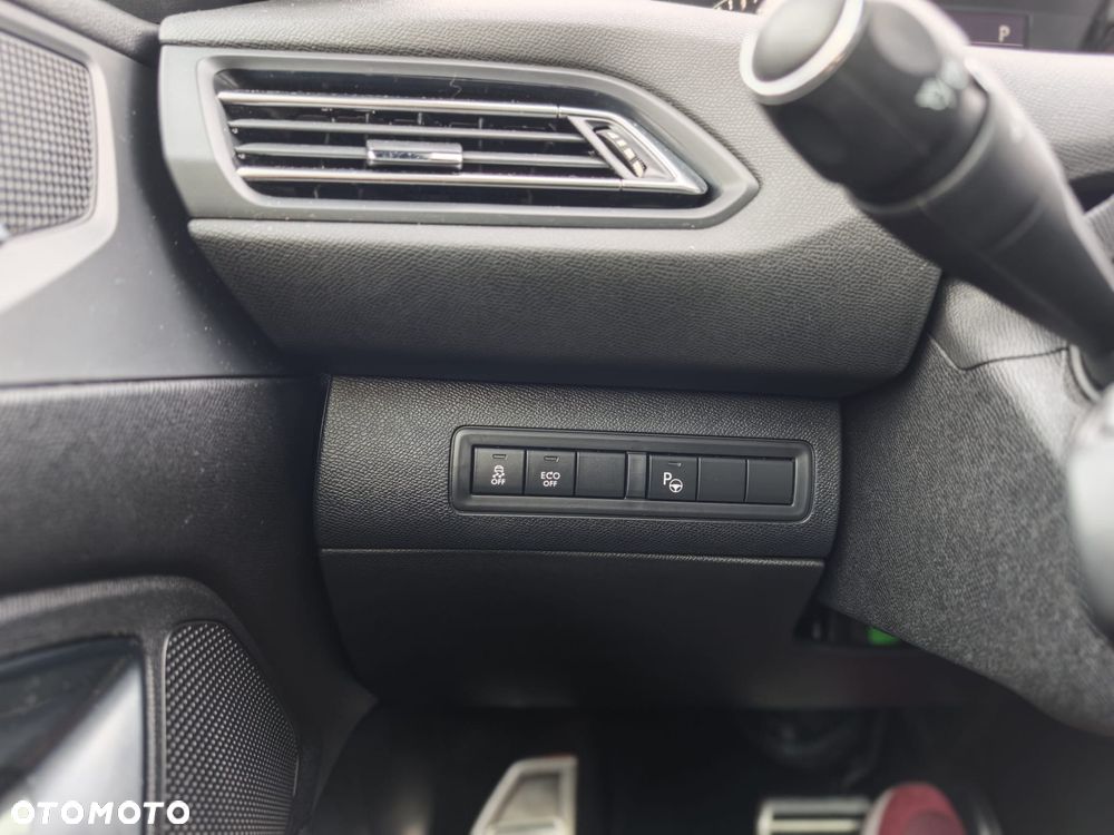 Peugeot 308 SW BlueHDi 180 EAT6 GT - 26