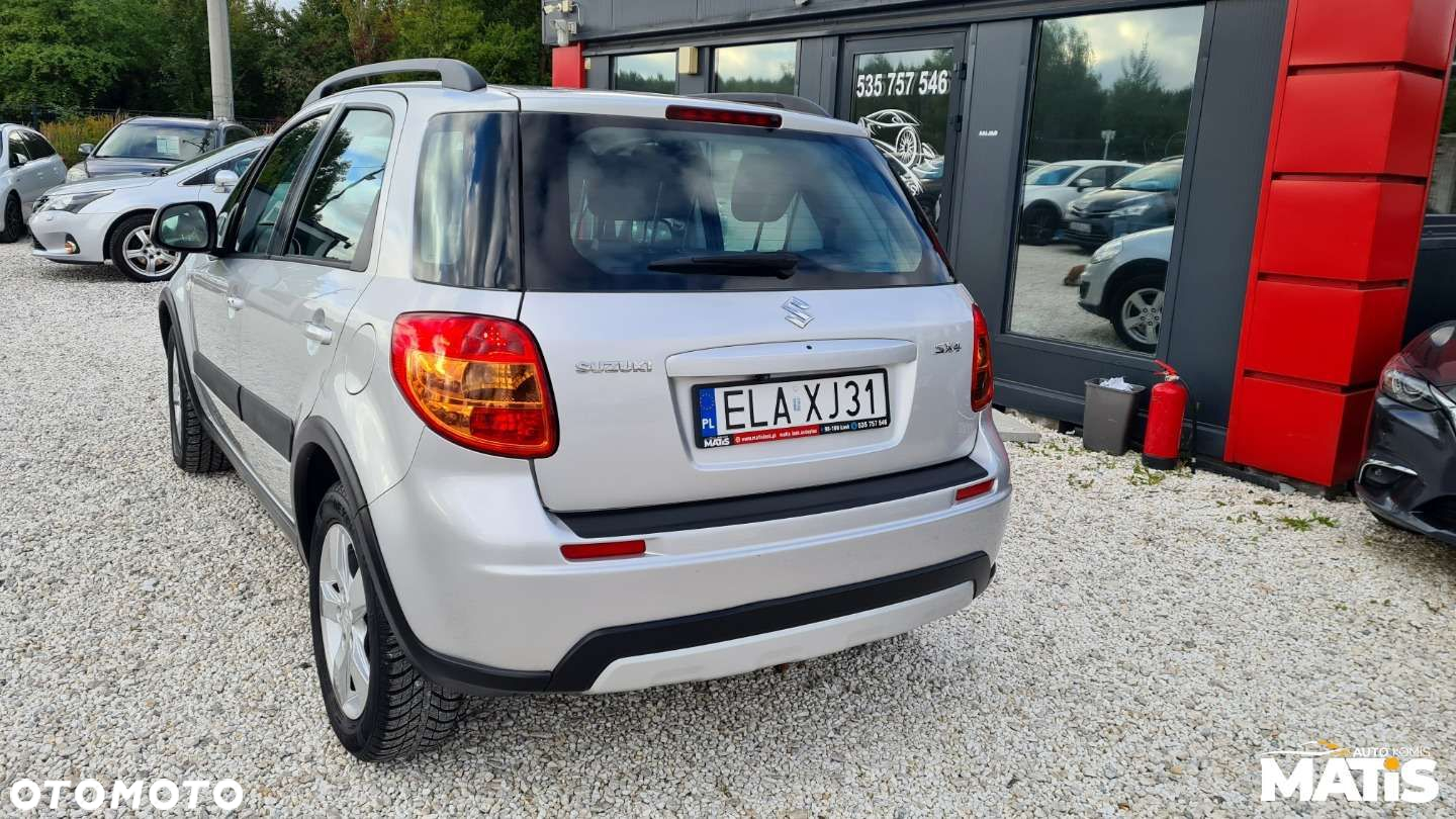 Suzuki SX4 - 25