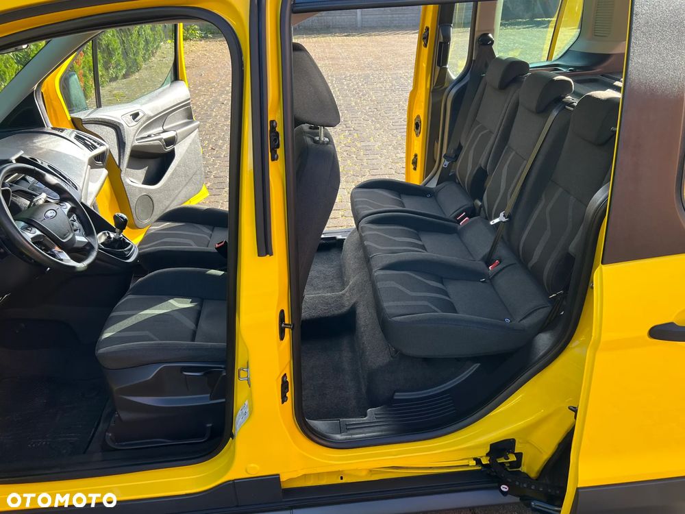 Ford Tourneo Connect - 18
