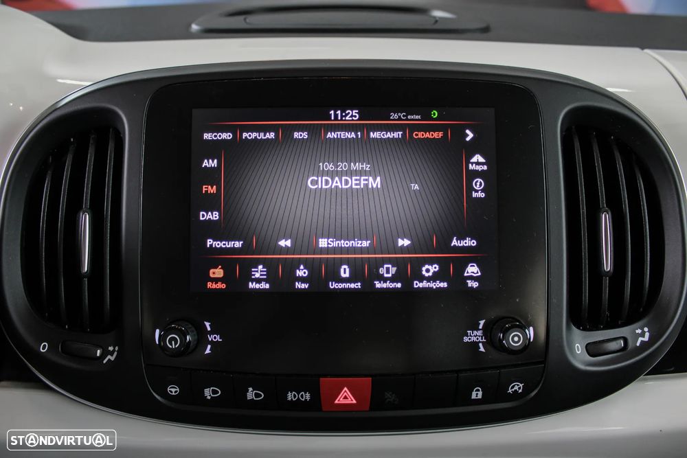 Fiat 500L 1.3 MJ City Cross - 36