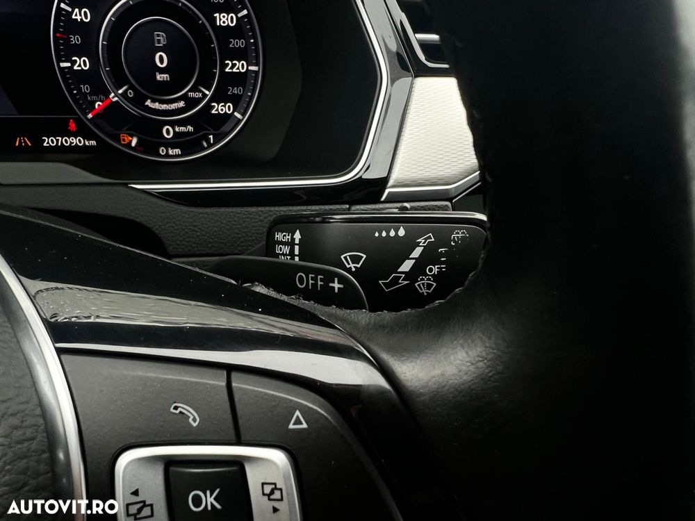 Volkswagen Passat Alltrack - 29
