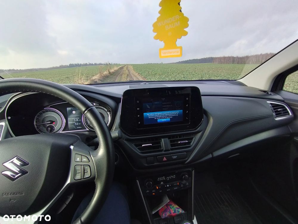 Suzuki SX4 S-Cross - 12