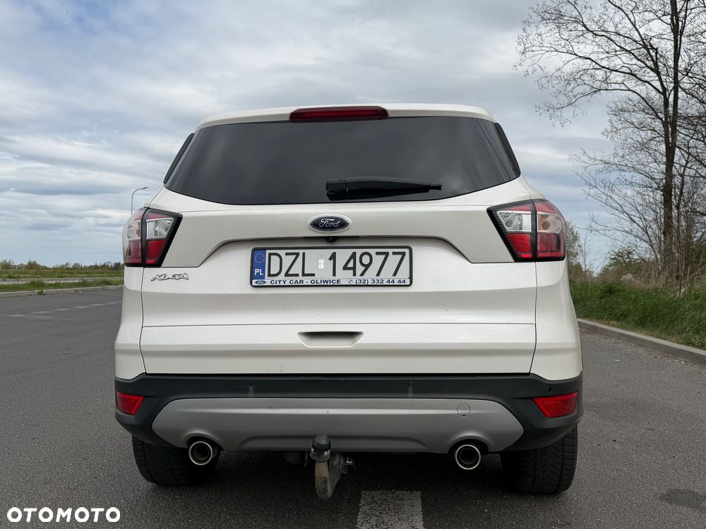 Ford Kuga 2.0 TDCi AWD Titanium - 4