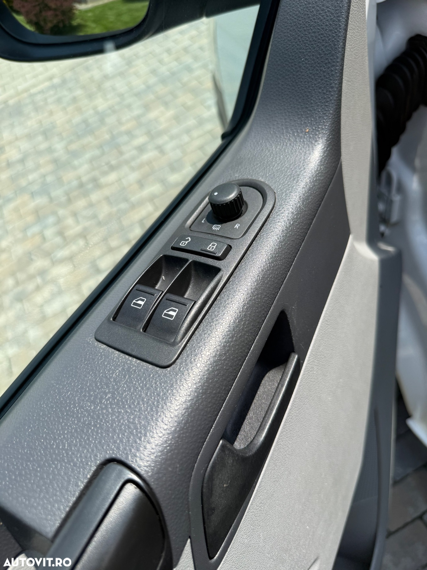 Volkswagen Transporter - 18