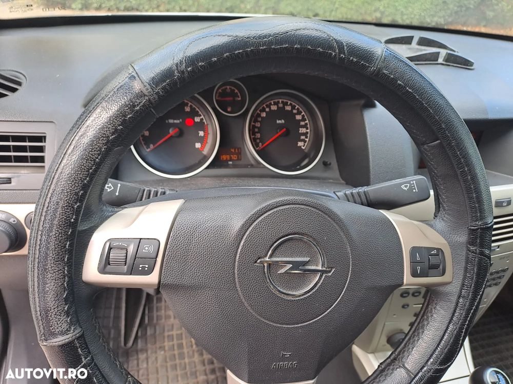 Opel Astra Classic 1.6i - 6