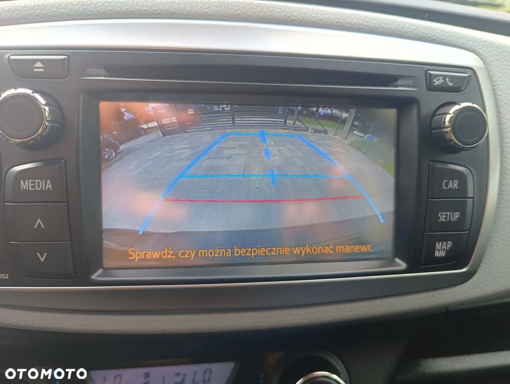 Toyota Yaris Hybrid 1.5 VVT-i Comfort - 17