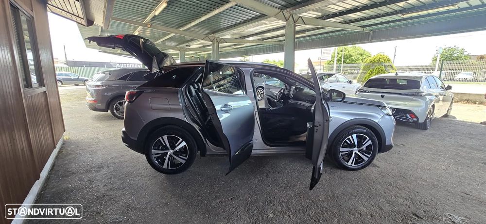 Peugeot 3008 1.6 Hybrid4 GT Pack e-EAT8 - 33