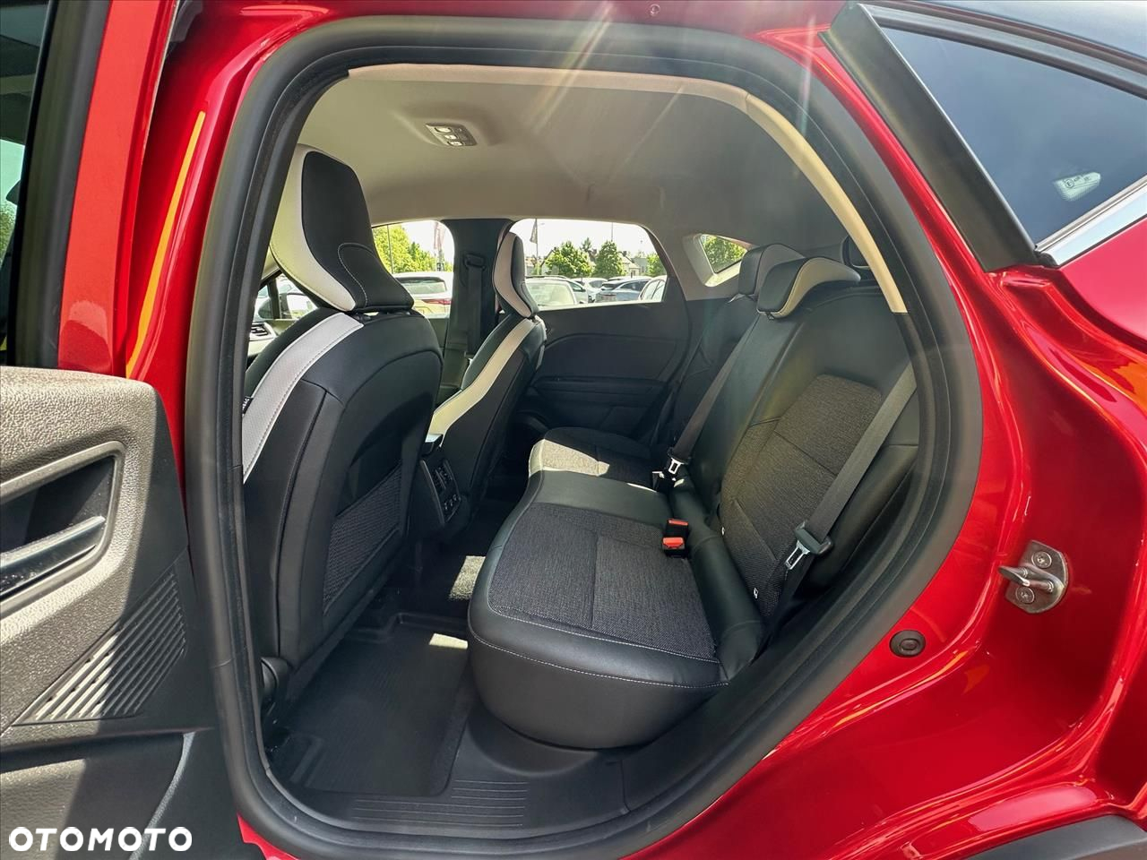 Renault Captur 1.0 TCe Techno - 6