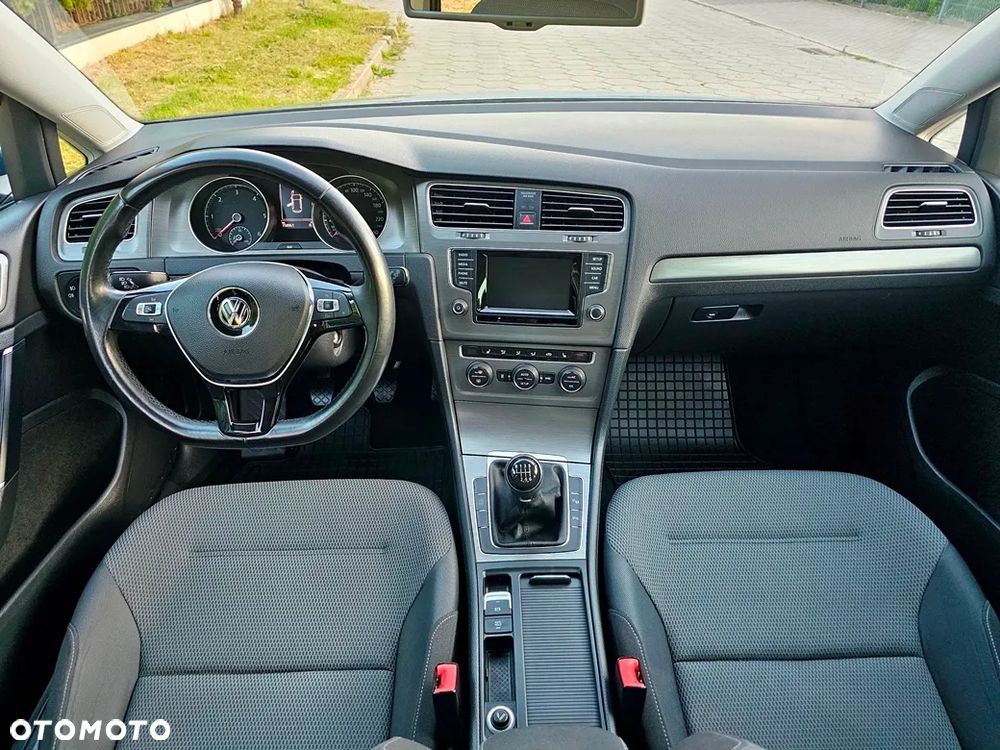 Volkswagen Golf 2.0 TDI (BlueMotion Technology) Highline - 24