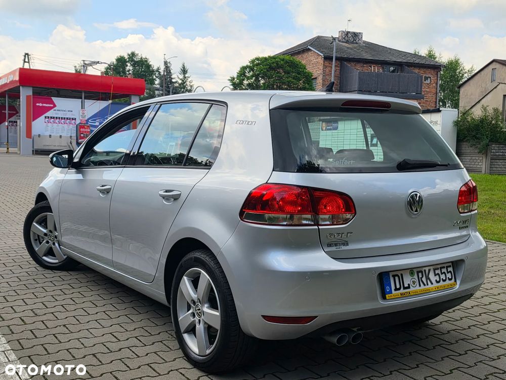 Volkswagen Golf - 4