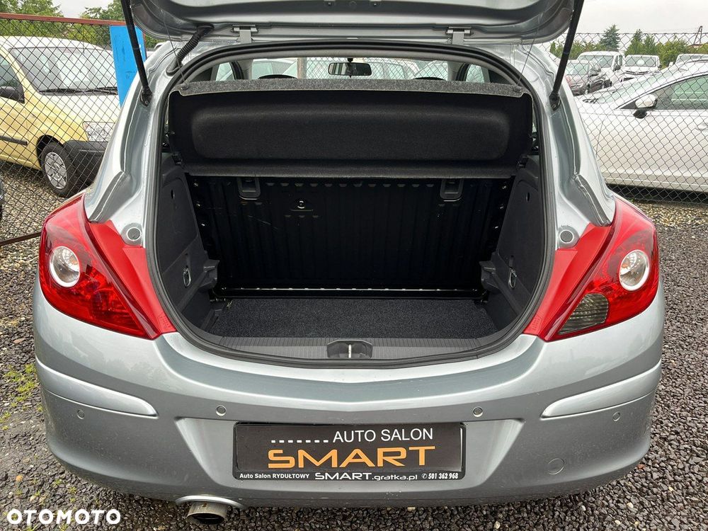 Opel Corsa 1.2 16V Edition 150 - 32