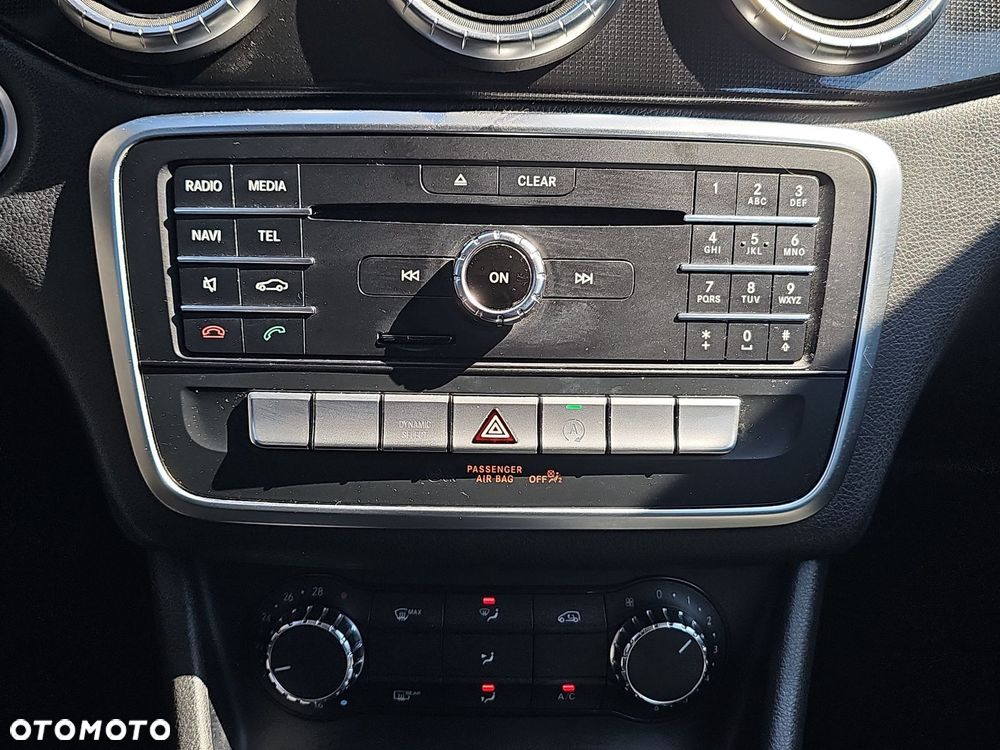 Mercedes-Benz CLA 220 d 7G-DCT - 21