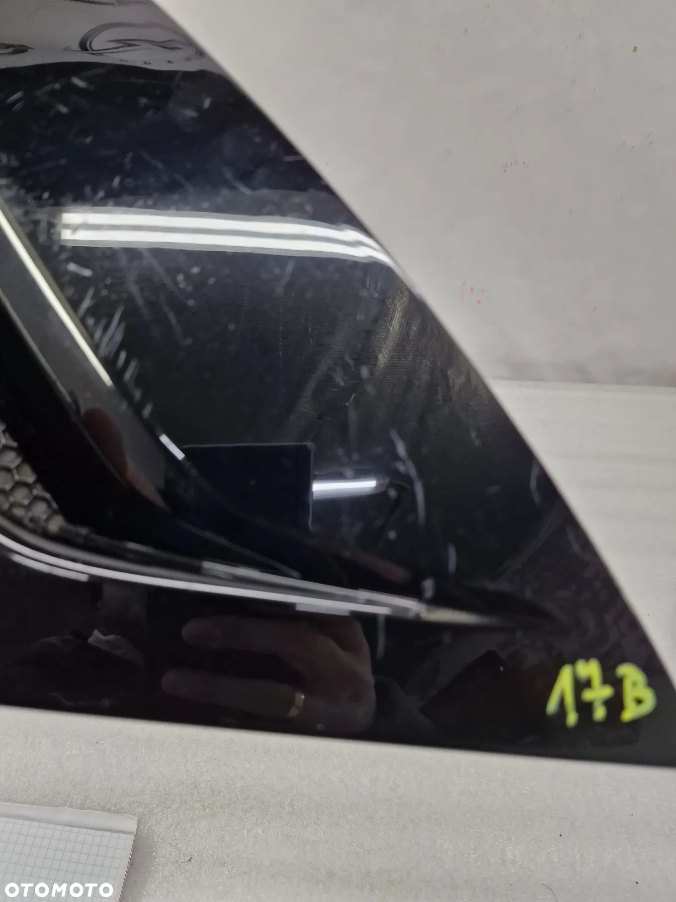 OPEL ZAFIRA C 12- LEWA KRATKA BOCZNA ZDERZAKA PRZEDNIEGO PRZÓD , NR 13300504 , NR AUKCJI C/17 - 10