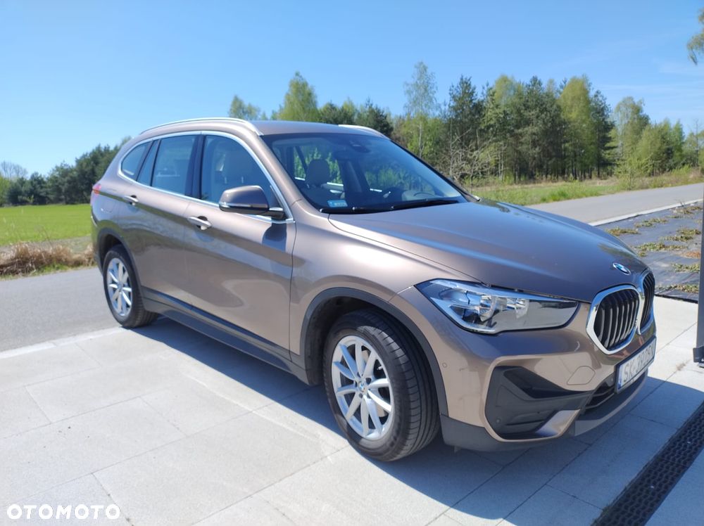 BMW X1 sDrive18i - 1