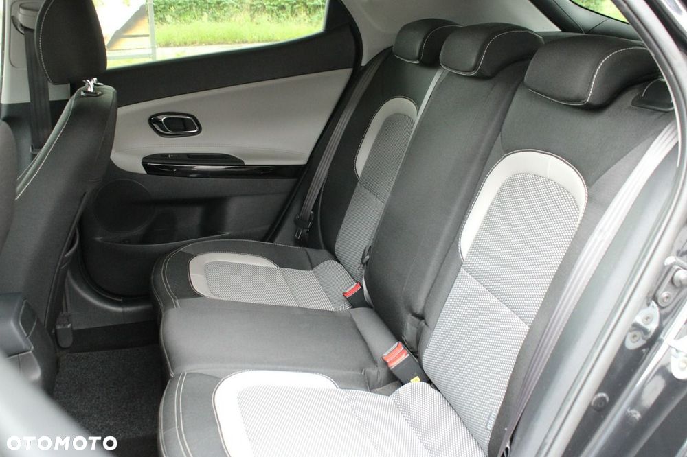 Kia Ceed 1.4 CVVT Dream-Team Edition - 13