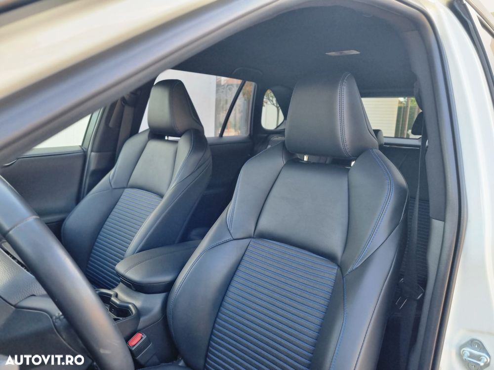 Toyota RAV4 2.5 VVT-iE 4x4 Luxury - 19