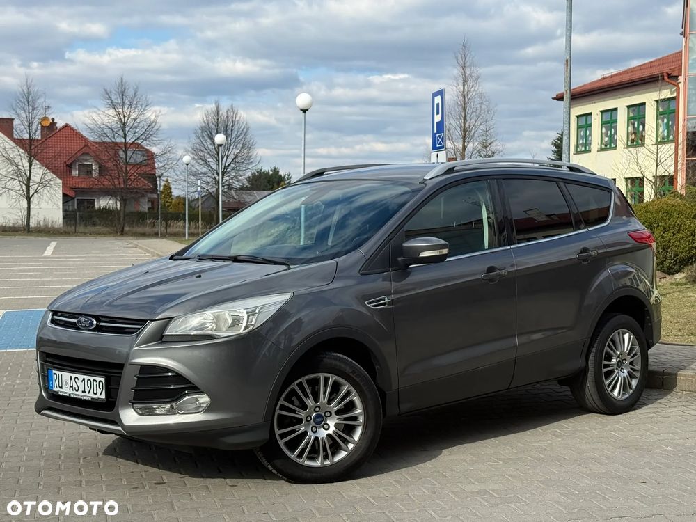 Ford Kuga 2.0 TDCi 4x4 Titanium - 4