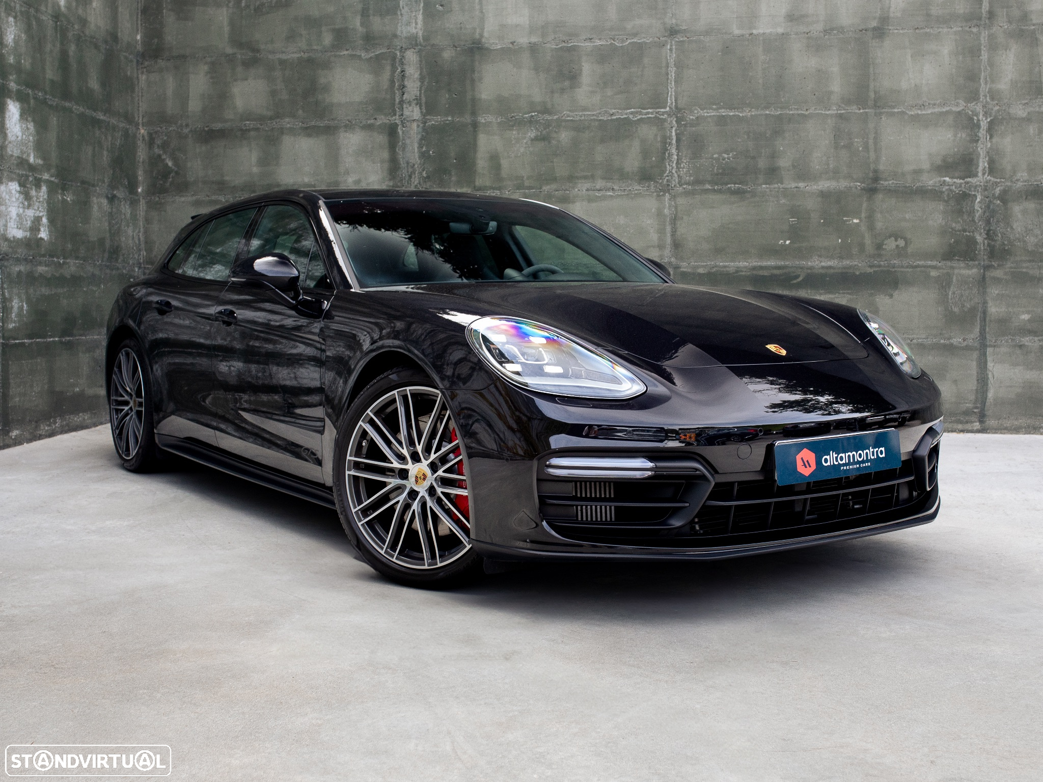 Porsche Panamera Sport Turismo GTS - 50