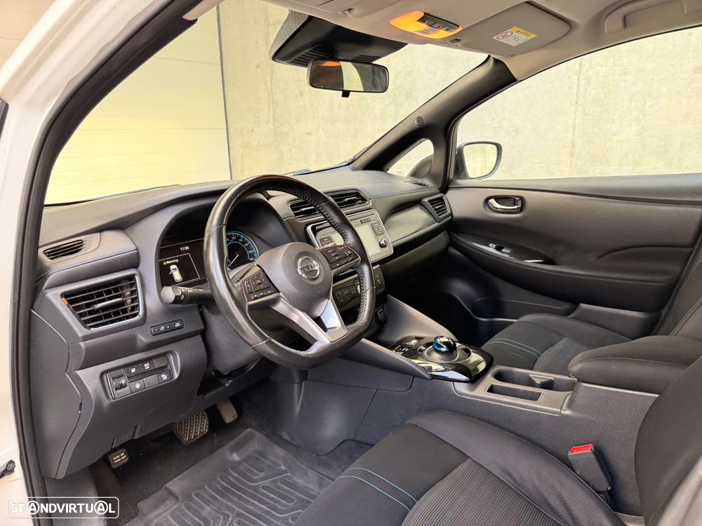 Nissan Leaf Acenta - 16