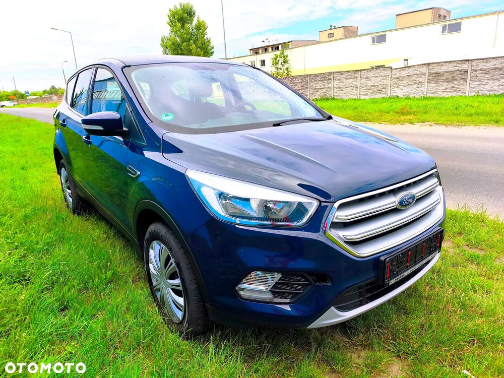 Ford Kuga 1.5 EcoBoost TREND - 2