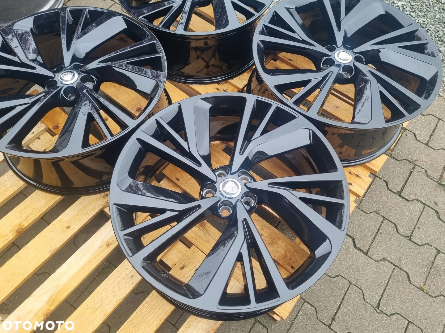 Felgi aluminiowe Jaguar I-PACE 8.5" x 22" 5x108 ET 50,5 - 1
