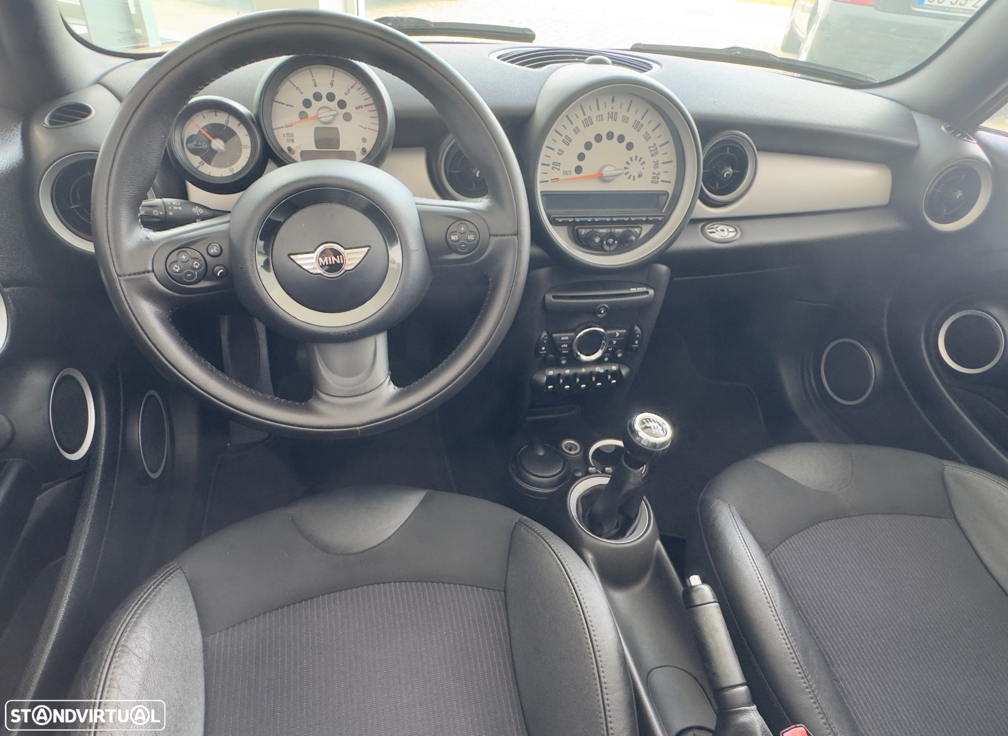 MINI Cabrio Cooper D - 3