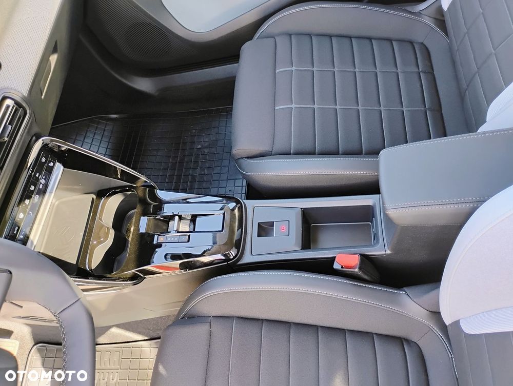 Citroën C3 1.2 PureTech Max EAT6 - 17