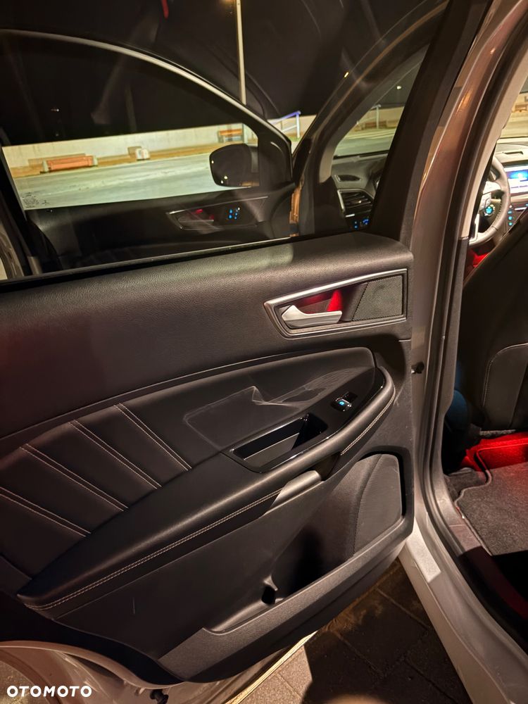 Ford Edge 2.0 TDCi Twin-Turbo 4WD Sport - 13