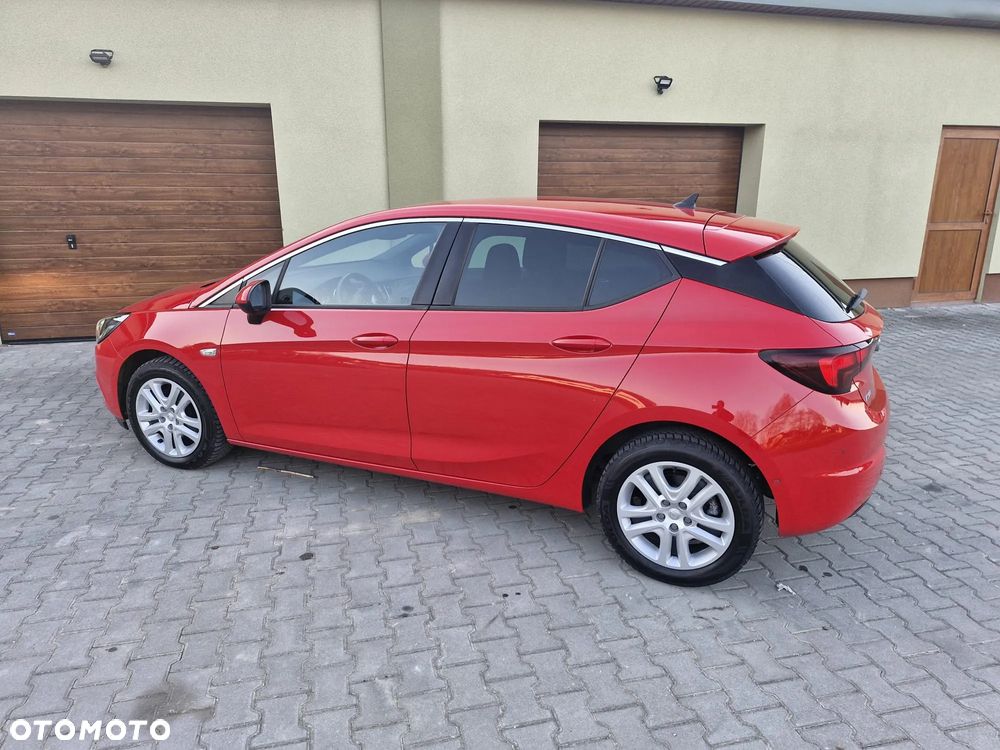 Opel Astra 1.4 T Dynamic S&S - 2